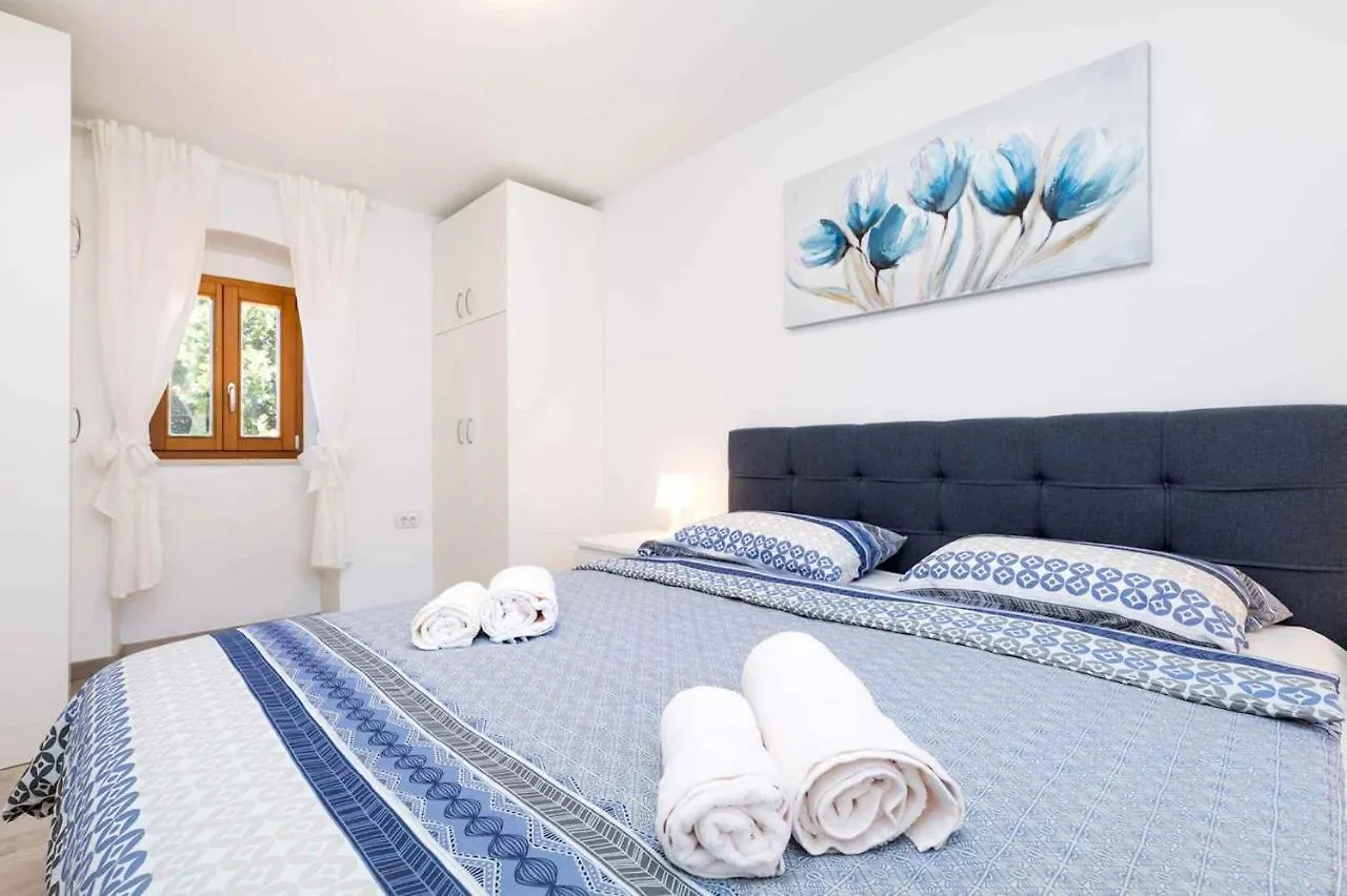 Holiday Home In Veli Losinj 40979 Croatia