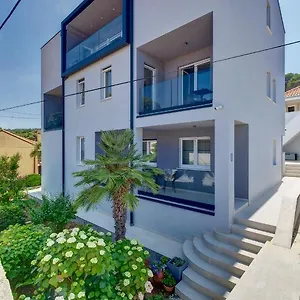 Hemetek Veli Losinj